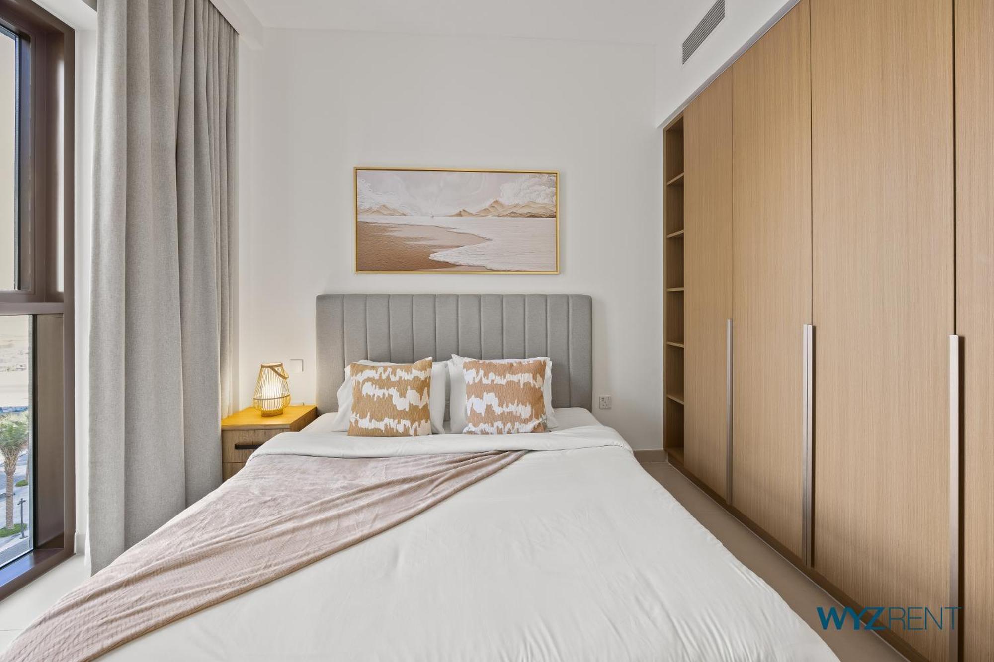 Earthy Elegant 1 Bedroom In Surf 2-creek Access Dubai